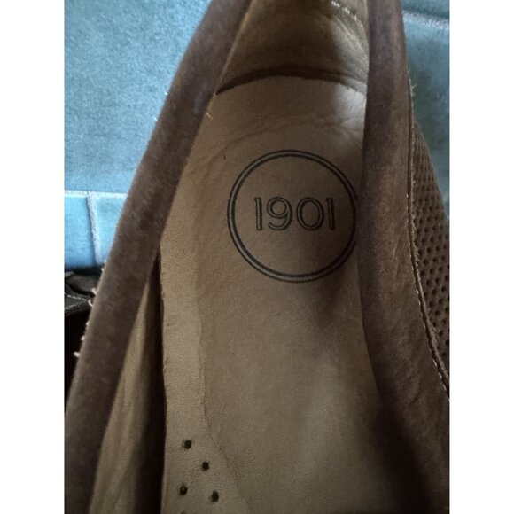 Men's 1901 Brown Suede Leather Driving Moccasins Loafers Size 7.5M - Picture 2 of 10